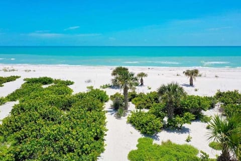 Condo, 2 Bedrooms | Beach