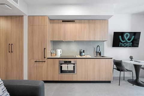 Deluxe Studio | Private kitchen