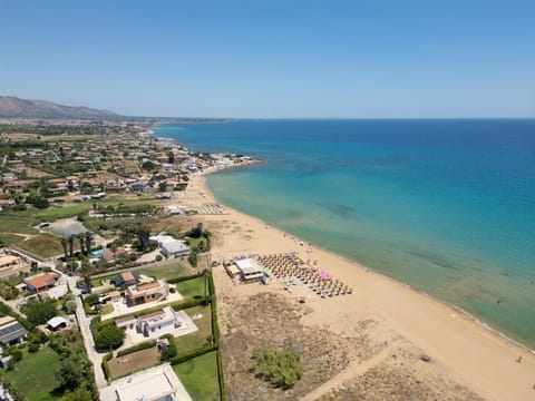 Beach/ocean view
