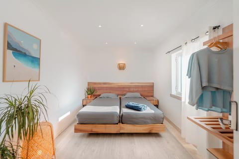 Comfort Double Room | WiFi (free), bed sheets