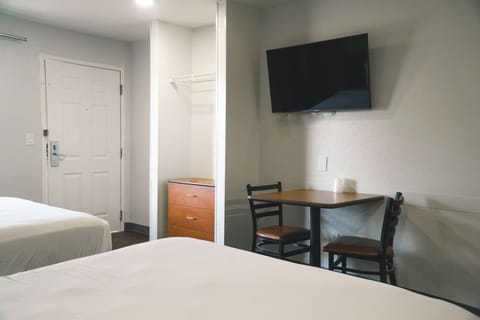 Standard Room, 2 Queen Beds, Non Smoking, Kitchen | WiFi (free), bed sheets