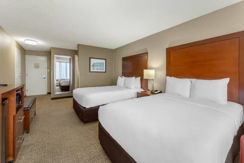 Room, 2 Double Beds, Non Smoking, River View (Larger unit) | Premium bedding, pillowtop beds, desk, laptop workspace