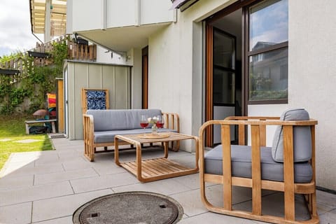 Deluxe Condo, Mountain View | Terrace/patio