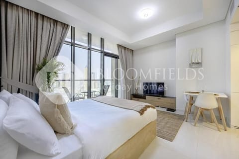 Apartment, Balcony, City View | Iron/ironing board, free WiFi
