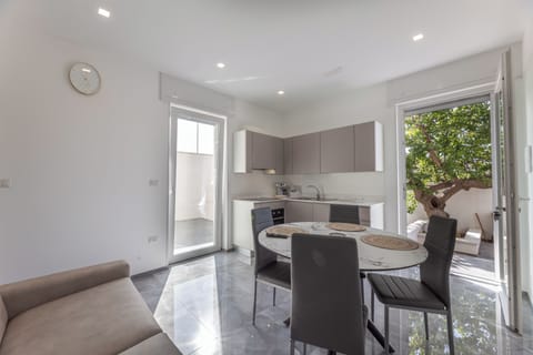 Apartment, Balcony | Interior