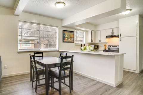 Apartment (2 Bedrooms) | Front of property