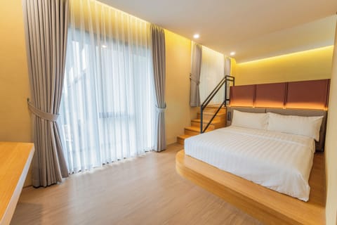 Family Room | Free WiFi