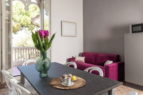 Superior Apartment | Living area