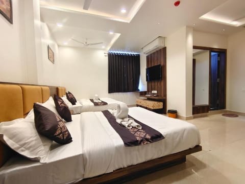 Superior Quadruple Room | Free WiFi