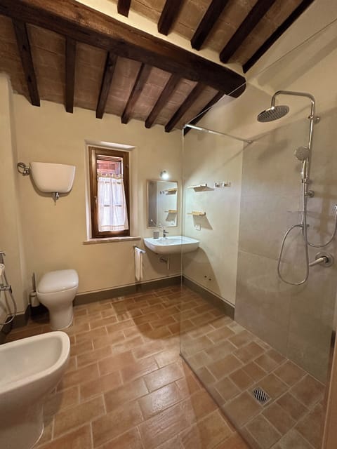 Superior Double Room, 1 Queen Bed, Garden View | Bathroom