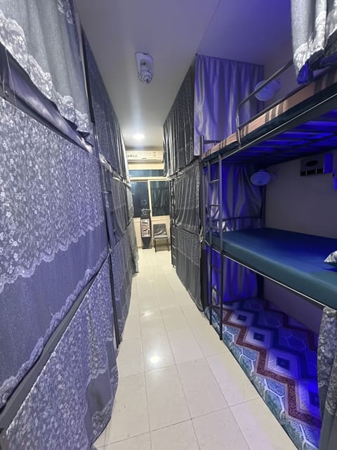 Standard Shared Dormitory, Non Smoking | Iron/ironing board (on request), WiFi (free)