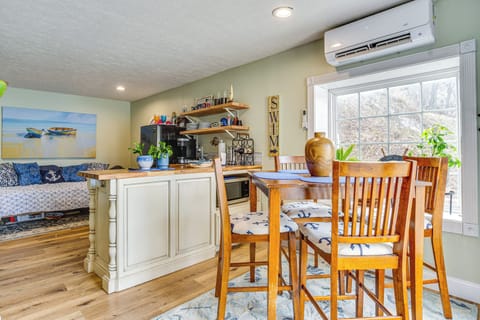 Apartment (0 Bedroom) | Interior