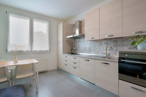 Apartment (West Side) | Private kitchen | Full-size fridge, oven, stovetop, espresso maker