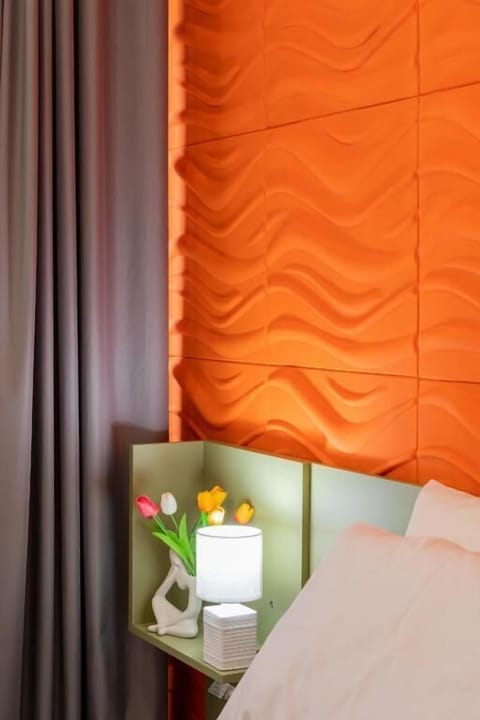 In-room safe, free WiFi