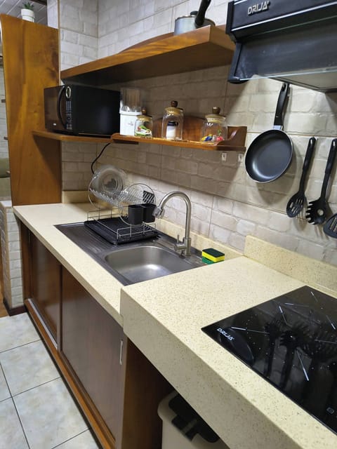 Apartment, 1 Bedroom, City View | Interior