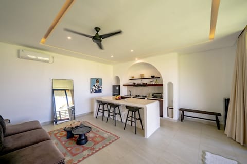 Deluxe Apartment, 1 Bedroom, Pool View | Living room