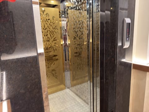 Elevator