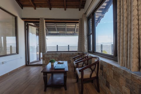 Luxury Villa, Hill View | Interior