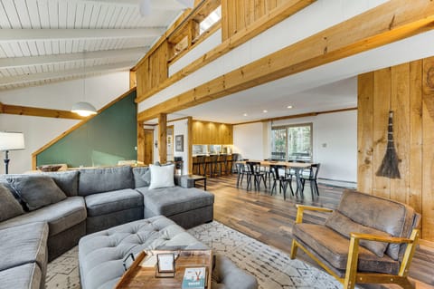 House (5 Bedrooms) | Front of property