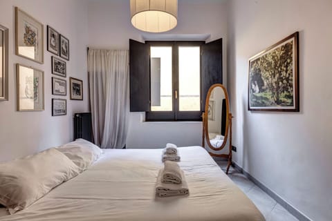 Apartment | Iron/ironing board, cribs/infant beds, free WiFi, bed sheets