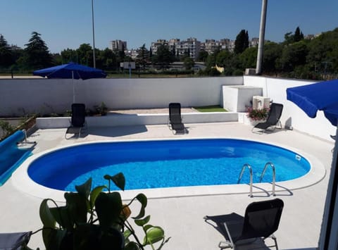 House (ThreeBedroom Holiday Home With Privat) | Pool | Seasonal outdoor pool
