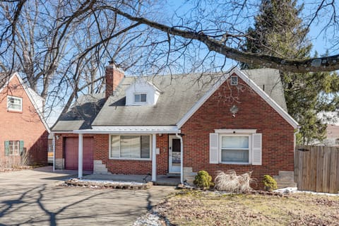 Apartment (2 Bedrooms) | Front of property
