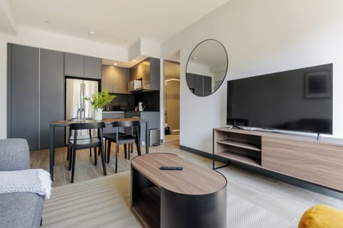 Apartment, 2 Bedrooms | Living area