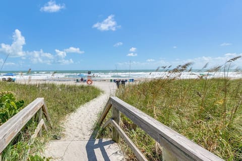 Comfort Studio, Patio, Garden View | Beach | Beach nearby, white sand