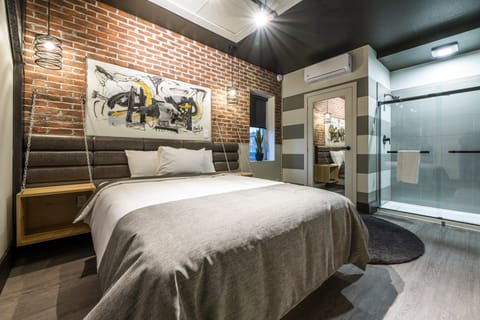 Comfort Double Room, City View | Laptop workspace, free WiFi