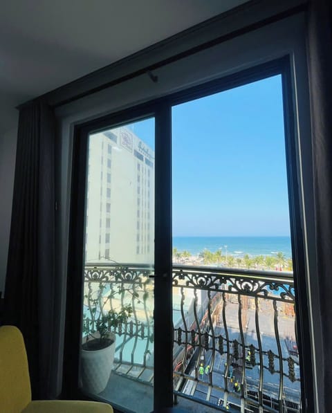Premier Room, 1 Bedroom, Balcony, Sea View | Minibar, desk, blackout drapes, WiFi (free)