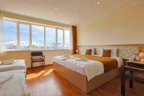 Family Quadruple Room | Free WiFi