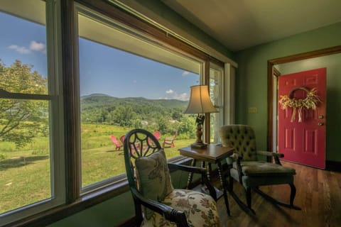 House, Accessible | 2 bedrooms, high-speed internet