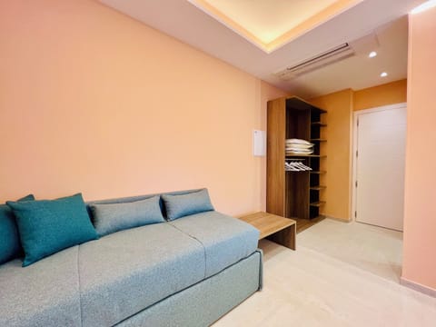 Deluxe Room, Balcony | In-room safe, desk, free WiFi