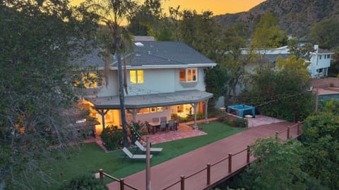 House (4 Bedrooms) | Front of property