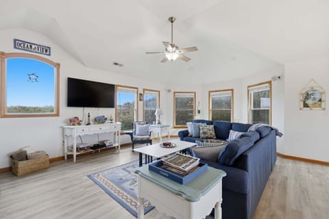 House, Multiple Bedrooms | Living area | Smart TV