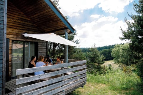 Chalet, 1 Queen Bed with Sofa bed | Exterior