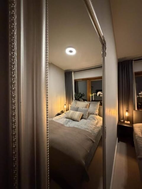 Double Room | Blackout drapes, free WiFi, bed sheets