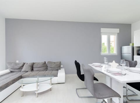 Apartment (Two bedroom Apartment A3 (Dani)) | Living room