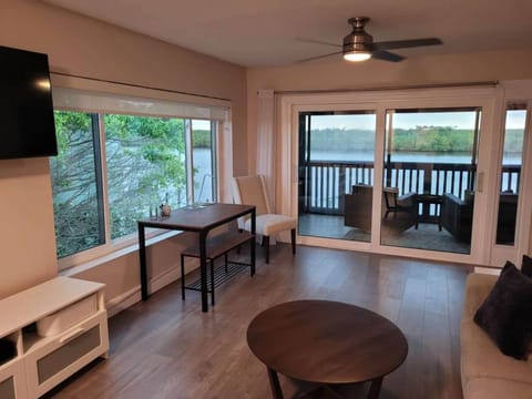 House | 2 bedrooms, desk, high-speed internet