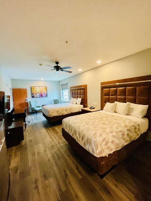 Iron/ironing board, free WiFi