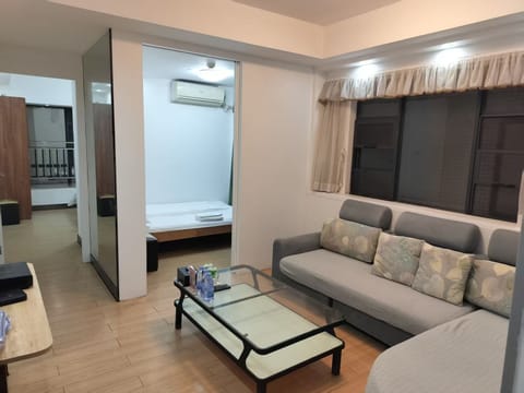 Comfort Apartment, City View | Blackout drapes, WiFi (free)