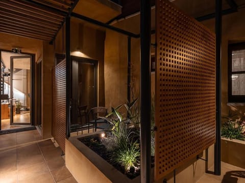 Superior Suite, Courtyard View | Terrace/patio