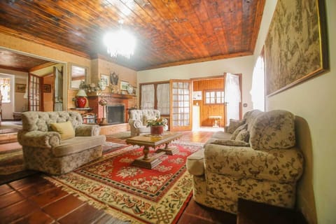 Basic Quadruple Room | Interior