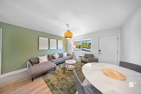 Apartment | Living area