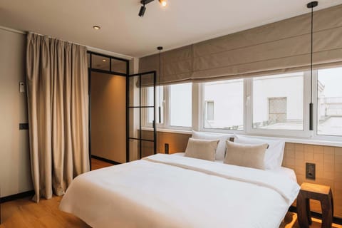 Apartment | Free cribs/infant beds, free WiFi, bed sheets