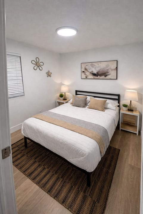 Comfort Apartment, Patio, Garden View | Iron/ironing board, free WiFi