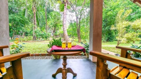 Economy Double Room, Garden View | Garden view