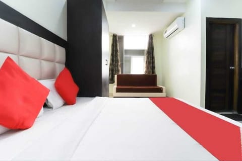 Deluxe Room | Free WiFi
