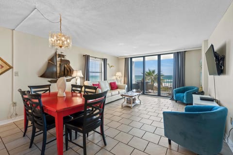 Condo, Multiple Beds (Sunswept 201) | Living area