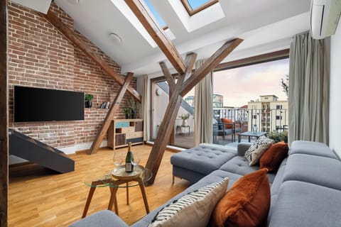 Superior Apartment, City View | Iron/ironing board, free WiFi
